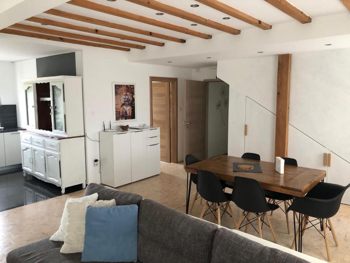 Apartman Kaja Zagreb Exterior foto